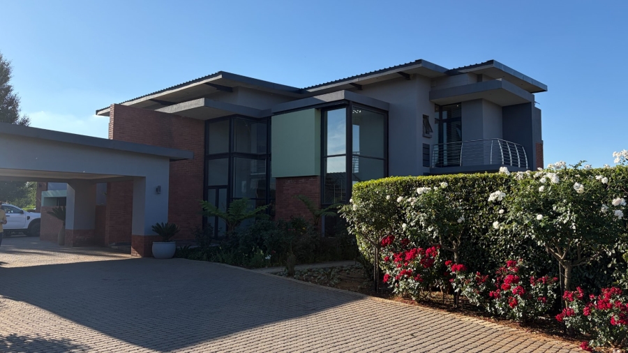 4 Bedroom Property for Sale in Grimbeeck Park North West